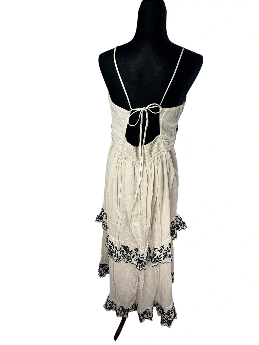 Abercrombie & Fitch cream maxi dress w/   black floral embroidery